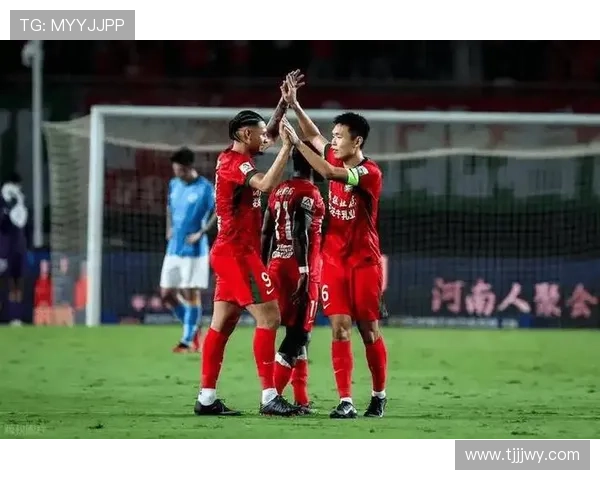 河南队新赛季门将五人阵容亮相